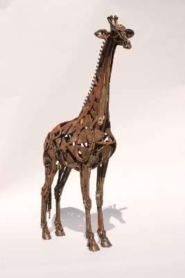 hedgetrimmer-giraffe2-lr